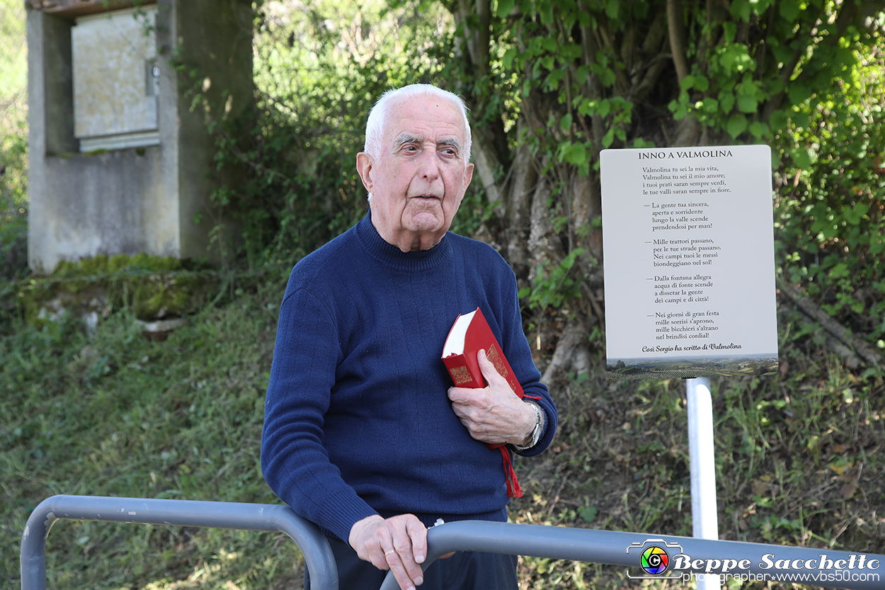 VBS_7535 - Cerimonia Inaugurazione Targa Inno di Valmolina di Sergio Sacchetto.jpg